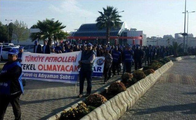 Petrol-iş Sendikası 1 Gün İş Bıraktı