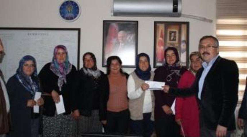 Bilgi&ccedil;&rsquo;ten Kadın &Ccedil;ift&ccedil;ilere &Ouml;d&uuml;l