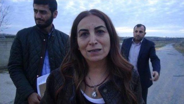 Demirtaş Ile Cezaevinde Görüşmeye Giden Avukatın Üzerinde Cep Telefonu Bulundu (2)