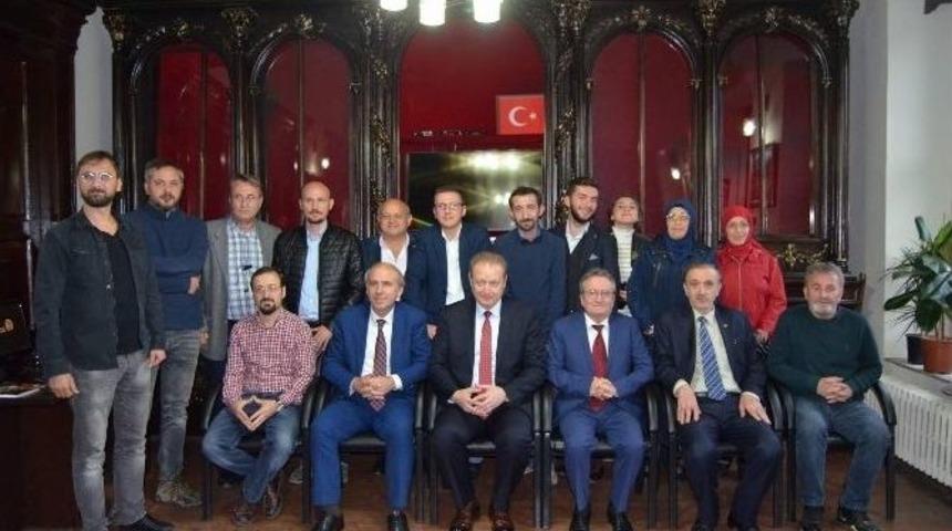 Vali Yavuz&rsquo;dan Chp Lideri Kılı&ccedil;daroğlu&rsquo;nun &ldquo;istifa Etsin&rdquo; &Ccedil;ağrısına Cevap