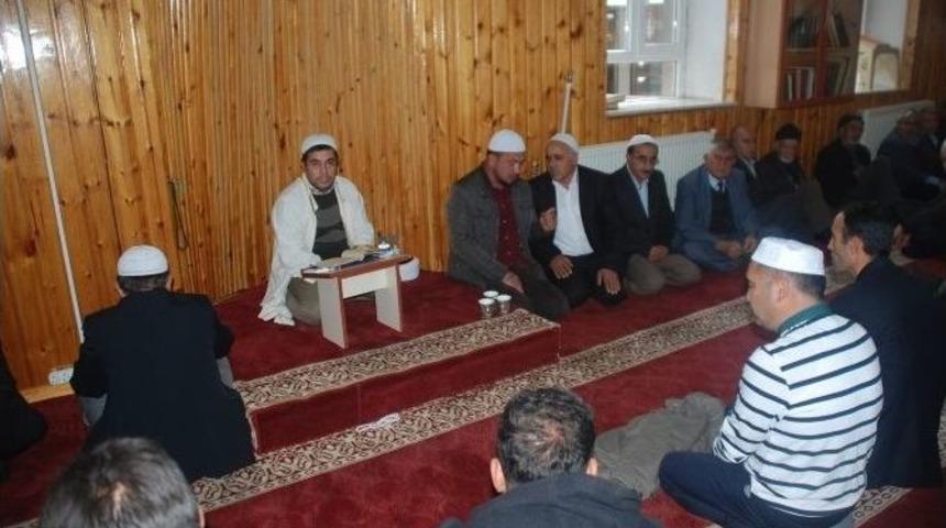 Şehit Kaymakam İ&ccedil;in Adilcevaz&rsquo;da Mevlit Okutuldu