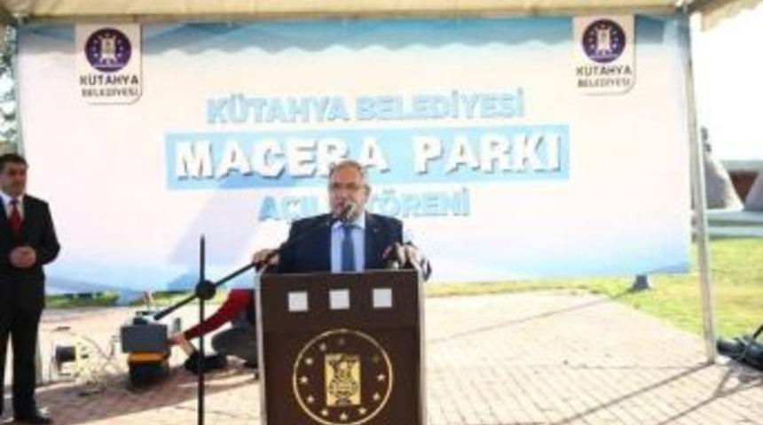 Vali Ahmet Hamdi Nayir: Uyum İ&ccedil;erisinde &Ccedil;alışmak Yatırımları Artıracaktır