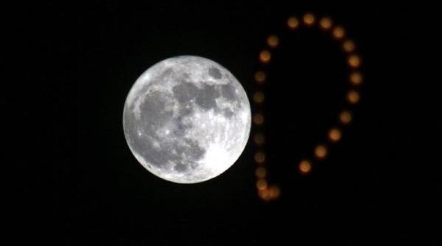 Gaziantep&rsquo;Te 's&uuml;per Ay' Hayran Bıraktı