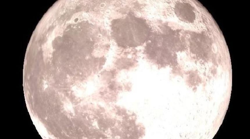 "s&uuml;per Ay" Hubble Teleskopla B&ouml;yle Izlendi