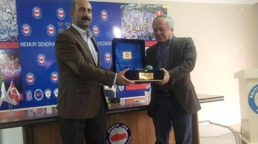 İspirli&rsquo;den "sezai Karako&ccedil; Ve Diriliş Ruhu" Konferansı