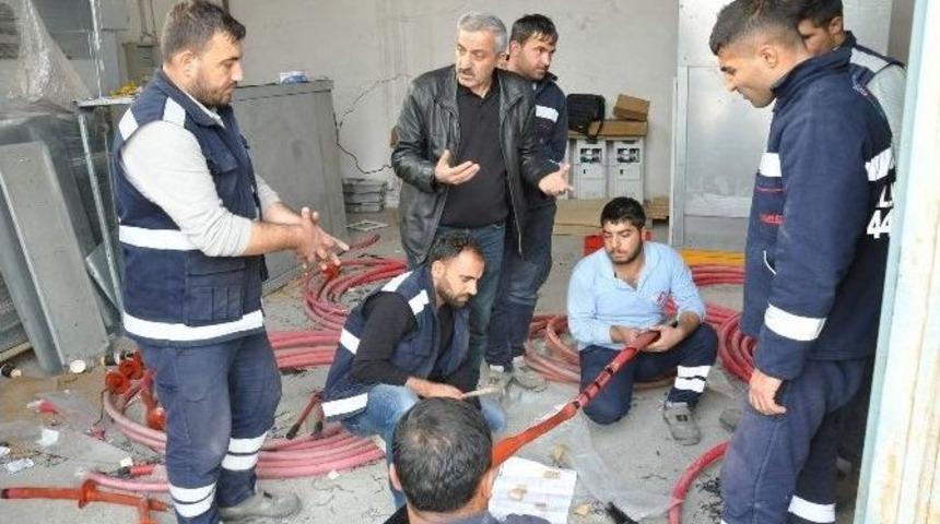 Dicle Elektrik, Personellerine Meslek İ&ccedil;i Eğitim Semineri Verdi