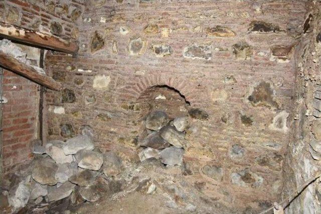 Tarihi Tonozlu Yapının Sırrı Araştırılacak 3