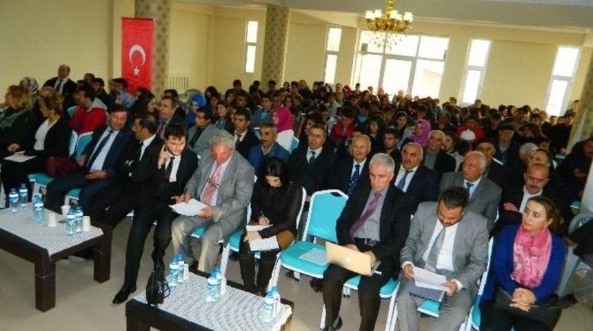 Ahıska S&uuml;rg&uuml;n&uuml;n&uuml;n 72&rsquo;nci Yıl D&ouml;n&uuml;m&uuml; Posof&rsquo;ta Anıldı