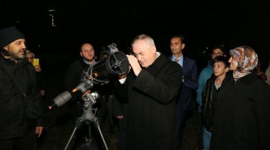 &rsquo;s&uuml;per Ay&rsquo;, Ali Kuş&ccedil;u Uzay Evi&rsquo;nden G&ouml;zlemlendi