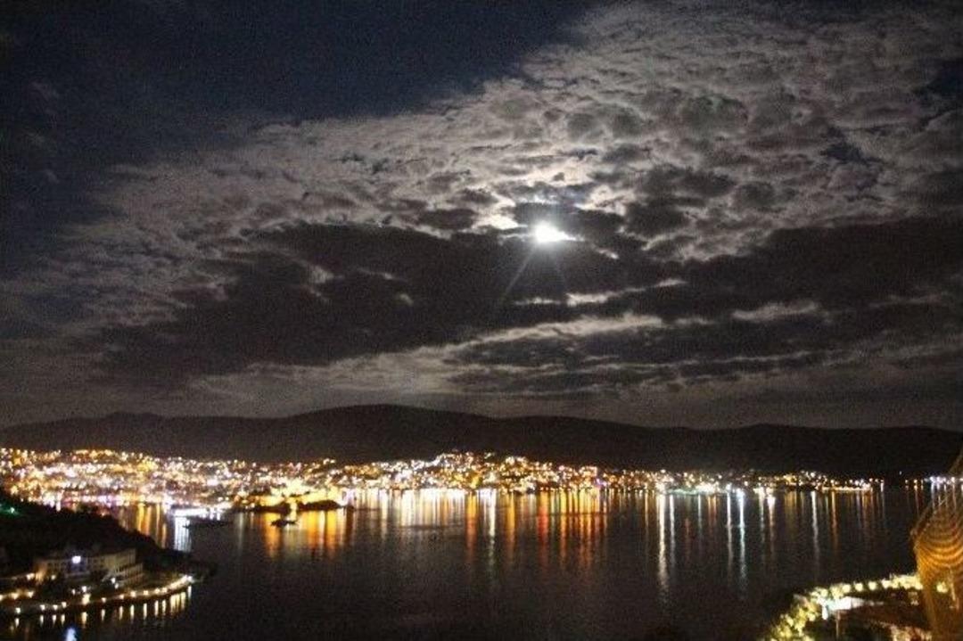 Bodrum&rsquo;da S&uuml;per Aya Karabulut Engeli