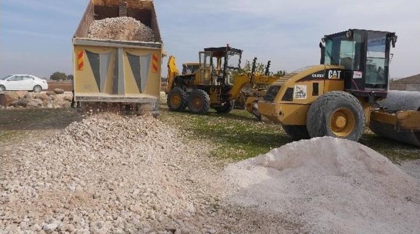 Demirkol&rsquo;dan Kırsal Mahallelere B&uuml;y&uuml;k Hizmet