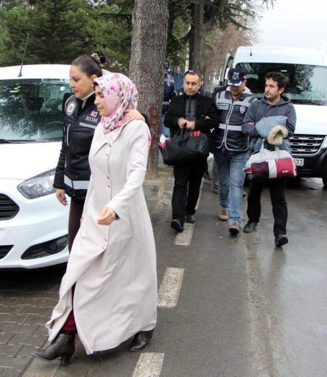 Bolu da Fetö Soruşturmasında 12 Öğretmen Adliyede 1