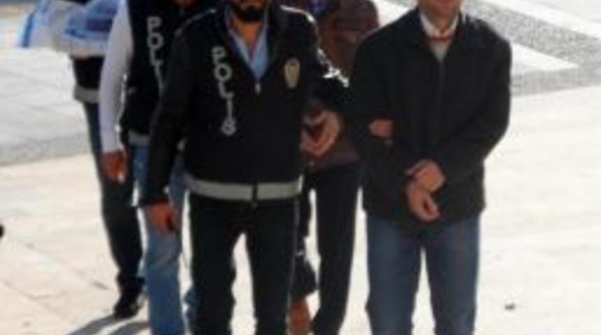 Marmaris'te, 'bylock'tan G&ouml;zaltına Alınan 2 &Ouml;ğretmen Adliyede