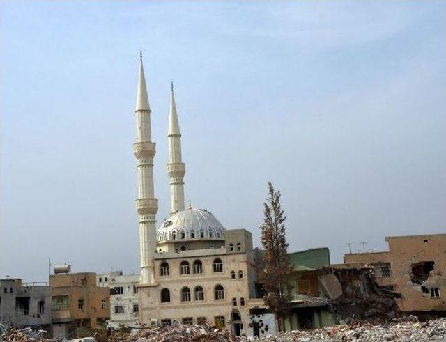 Nusaybin’de 4 Cami Kullanılamaz Hale Geldi