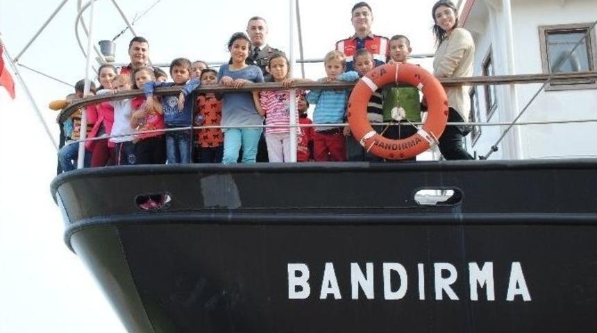 Jandarmayla Medeniyete