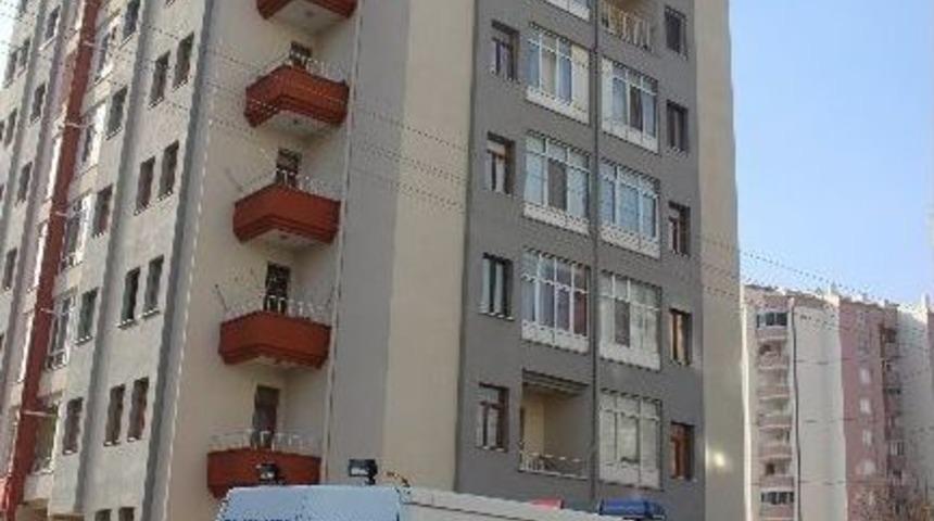 Kanser Hastası Kadın Bunalıma Girdi, İntihar Etti