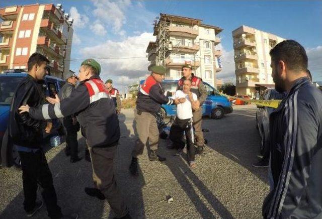 Motosikletiyle Kamyonete &Ccedil;arpan Liseli &Ouml;ld&uuml;, Arkadaşı Yaralandı 3