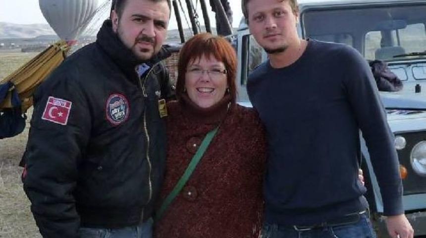 Kanser Tedavisi G&ouml;ren &Uuml;niversiteli Aykut Efe Yaşamını Yitirdi