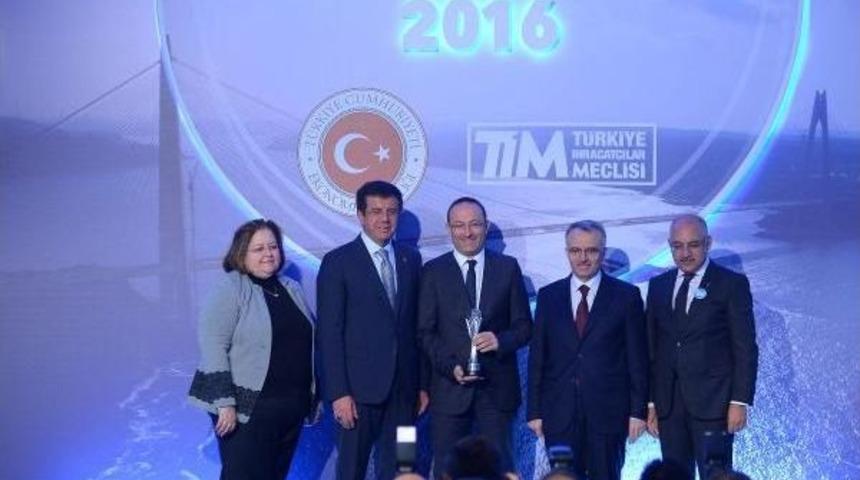 Ekonomi Bakanı Zeybek&ccedil;i: T&uuml;rkiye'nin Endişe Edecek Hi&ccedil;bir Şeyi Yoktur