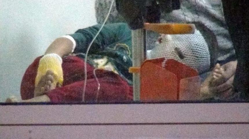 (&ouml;zel Haber) Akıma Kapılan Boyacı, 8 Yaşındaki &Ccedil;ocuğu Da Yaktı