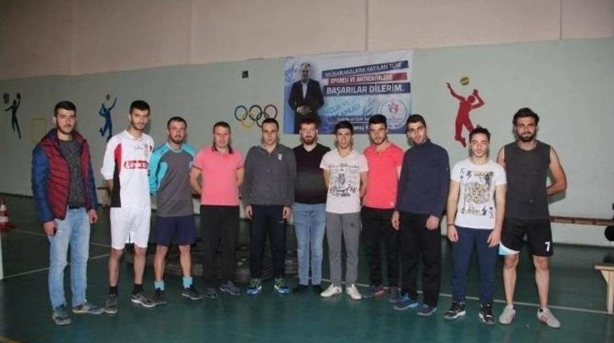 Gençler Özel Harekât Sınavı İçin Hazırlanıyor