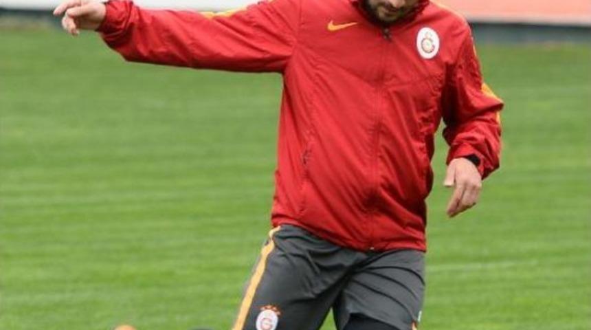 Galatasaray'da Derbi Hazırlıkları S&uuml;r&uuml;yor