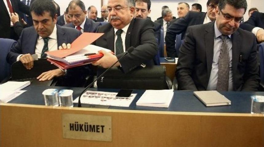 Milli Eğitim Bakanı Yılmaz: "2 Bin 249 Kurum Kapatılmıştır"