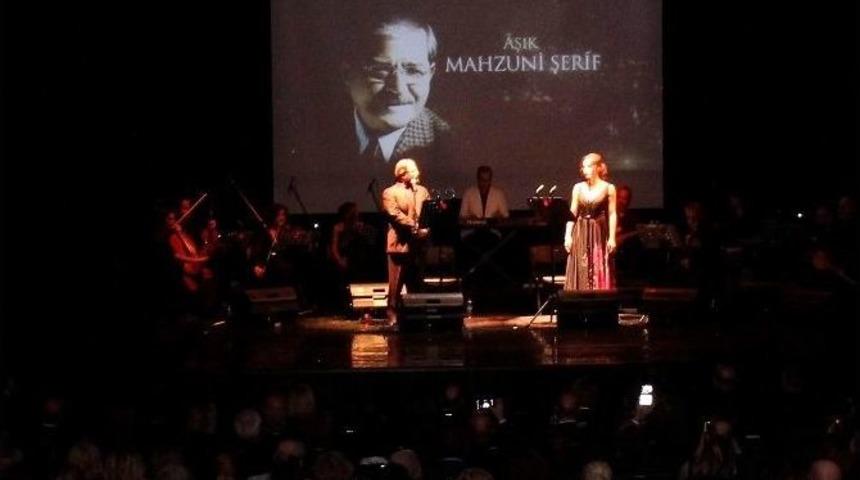 Aşık Mahzuni Notalarıyla Anıldı