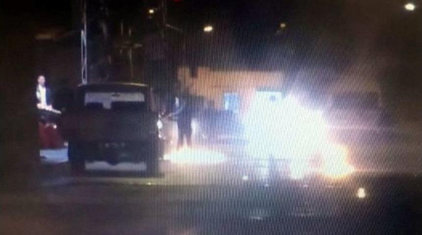 Polise Molotof Atan Pkk Yandaşı B&ouml;yle Vuruldu