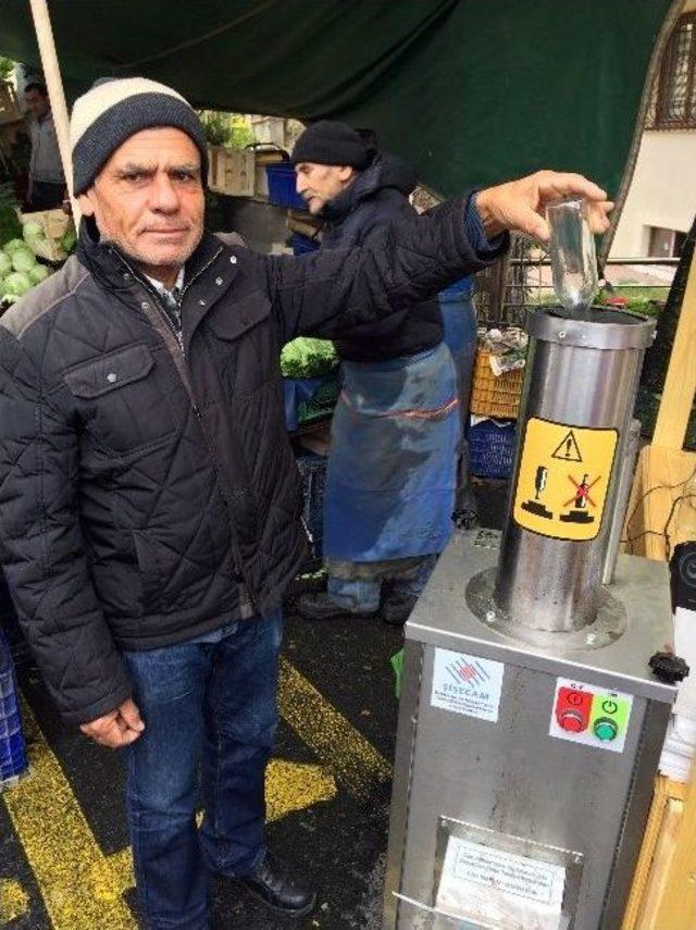 Ataşehir&rsquo;de Camlar Geri D&ouml;n&uuml;ş&uuml;me Kazandırılıyor 1