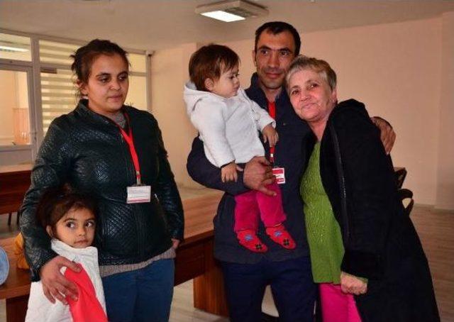 Anne Ve Oğlu 34 Yıl Sonra Kavuştu 1