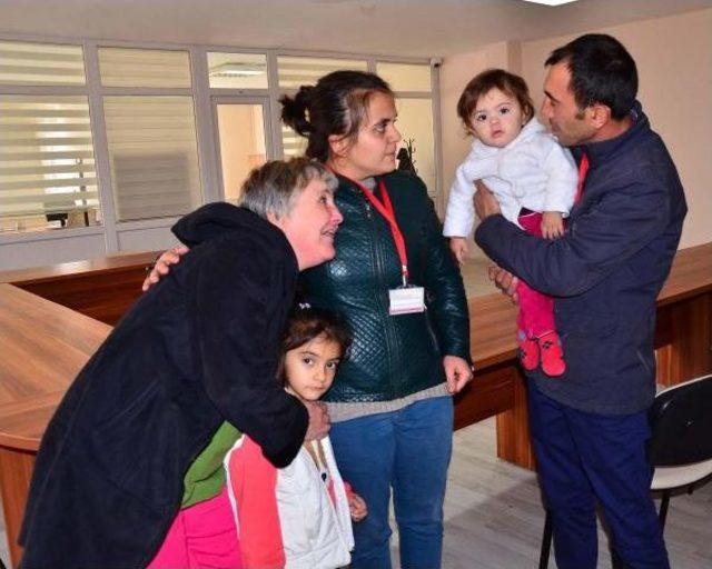 Anne Ve Oğlu 34 Yıl Sonra Kavuştu 2