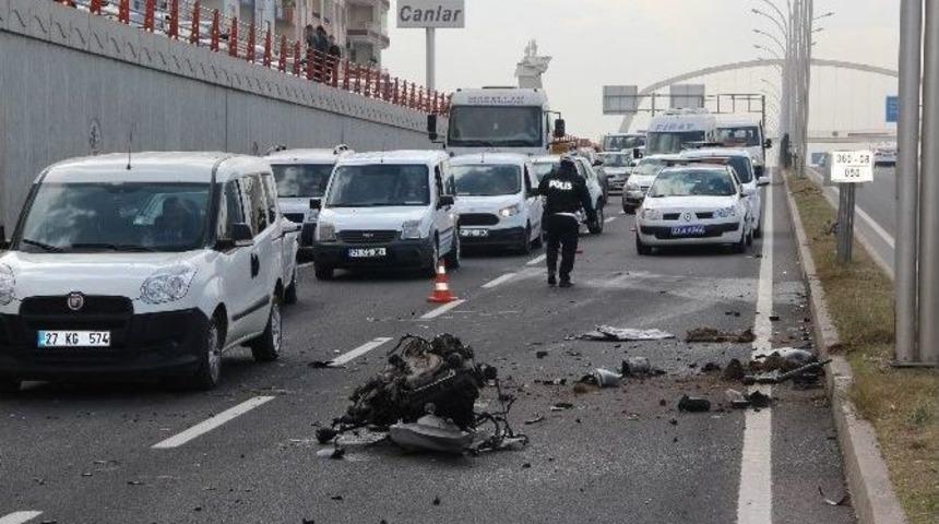 Diyarbakır&rsquo;da Trafik Kazası: 2 Yaralı