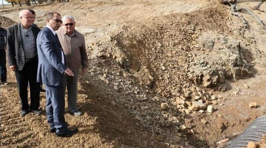 Selendi&rsquo;de Yol &Ccedil;ilesi Bitiyor