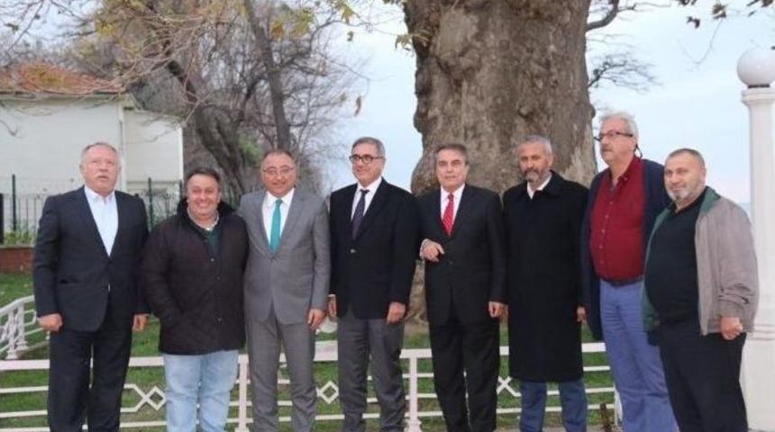 Tjk Başkanı Ekinci, Y&uuml;r&uuml;yen K&ouml;şk&rsquo;&uuml; Ziyaret Etti