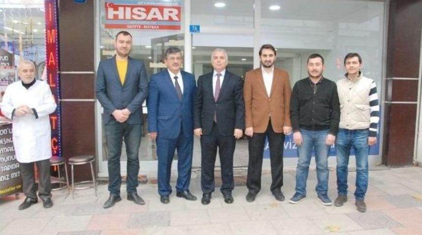 Afyonkarahisar Valisi Aziz Yıldırım, Hisar Gazetesi&rsquo;ni Ziyaret Etti