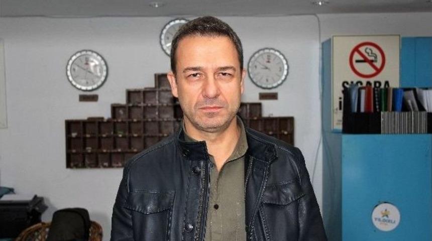 &Uuml;nl&uuml; Oyuncu 3 G&uuml;n Boyunca Karanlık Odada Kaldı