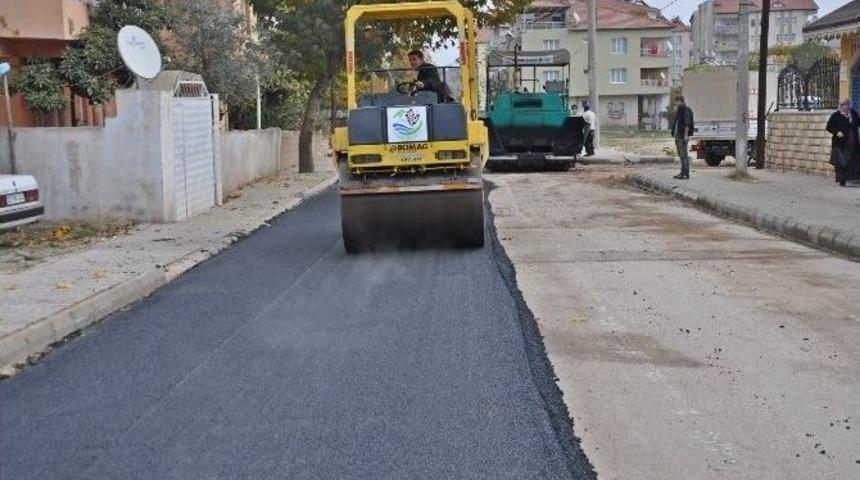Mimar Sinan Mahallesinde Asfalt &Ccedil;alışmaları Devam Ediyor