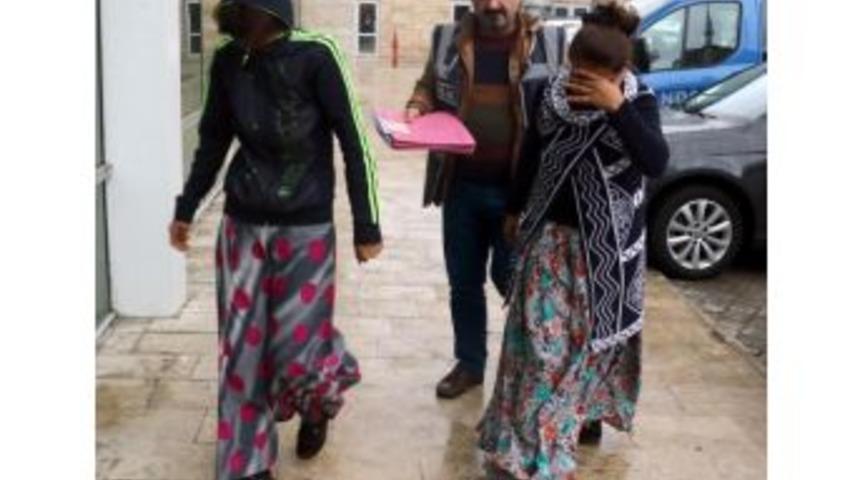 Marketten Sal&ccedil;a Ve Zeytin Yağı Hırszılığı Ş&uuml;phelileri Yakalandı