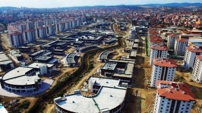 Uşak&rsquo;ta Yatırımlar Sosyal Alanlarla Devam Edecek