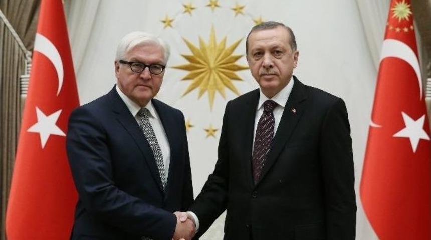 Cumhurbaşkanı Erdoğan, Almanya Dışişleri Bakanı Steinmeier İle G&ouml;r&uuml;şt&uuml;
