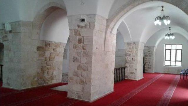 Nusaybin Zeynel Abidin Cami inde 3 Yıl Sonra Ilk Namaz 2