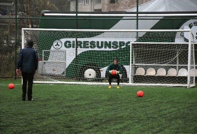 Giresunspor’ Adana Demirspor’a Bileniyor