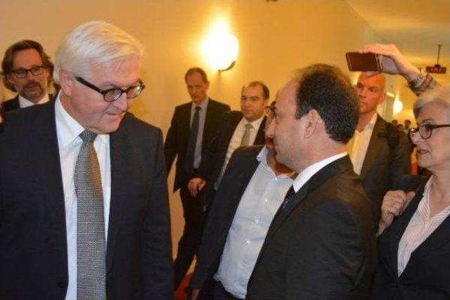 Hdp Heyeti, Almanya Dışişleri Bakanı Steinmeier Ile Görüştü