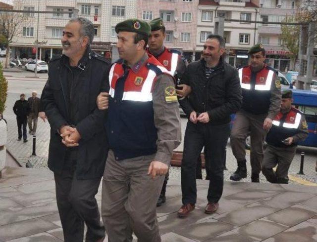 Bursa'da 3 Öğretmen Fetö'den Tutuklandı