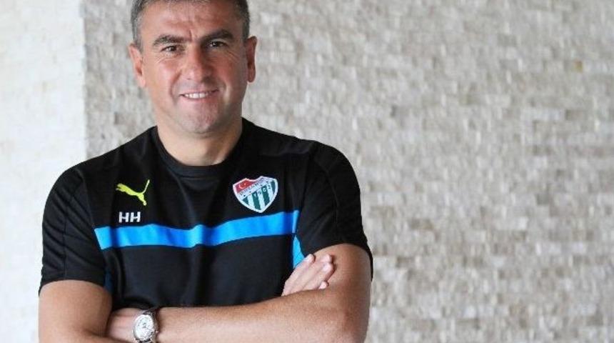 (&ouml;zel Haber) Hamza Hamzaoğlu: "bursaspor Doğru Bir Modele Değer Veriyor"