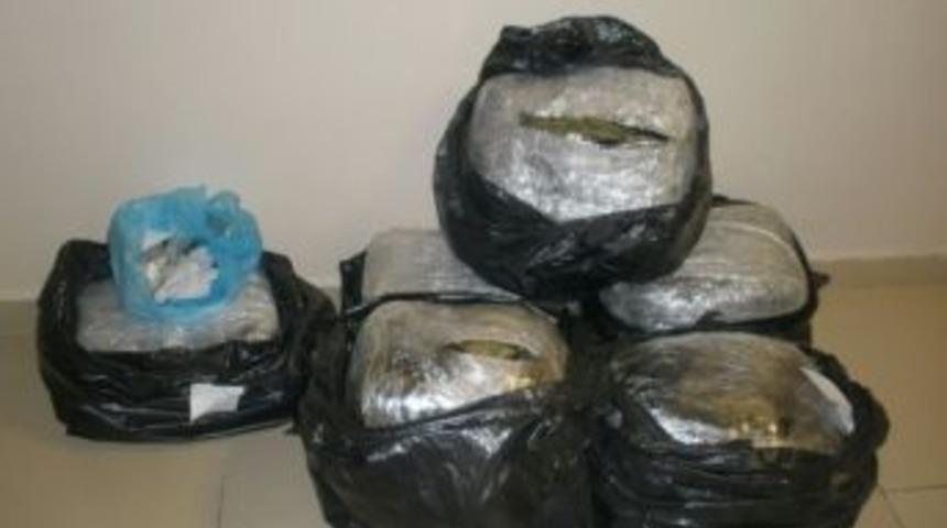 Adana&rsquo;da Uyuşturucu Operasyonu