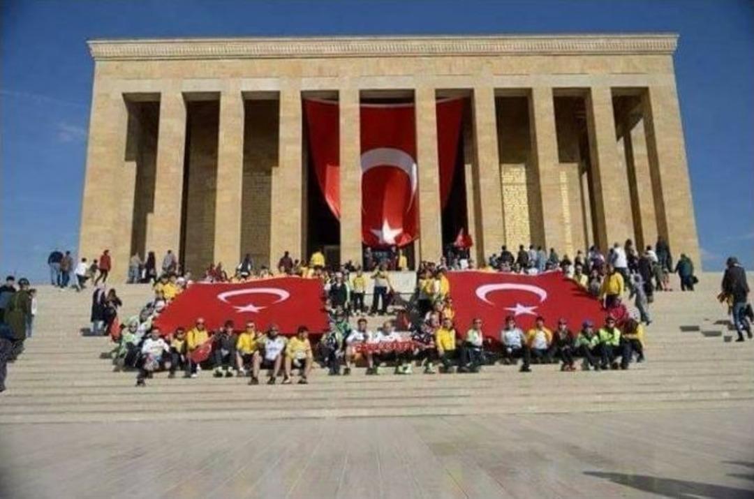 Tebis Atat&uuml;rk&rsquo;&uuml; Anıtkabir&rsquo;de Andı
