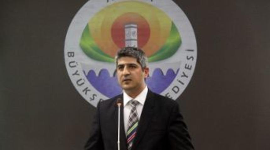 &Ccedil;etinkaya: "b&uuml;y&uuml;kşehir, 2 Milyar 400 Milyon Lira Bor&ccedil;lu"