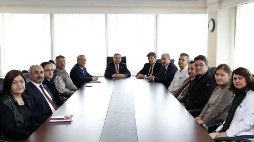 Trakya &Uuml;niversitesi&rsquo;nin Dergisinden T&uuml;rkiye&rsquo;de Bir İlk Daha